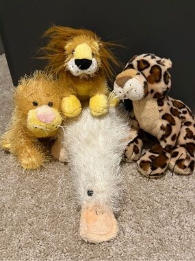 Webkinz Bundle Lot of 4 Lion Lioness Leopard Googles Platypus Plush Toys
